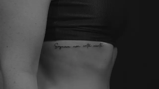 Frase na costela